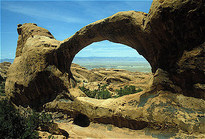 Double-O Arch