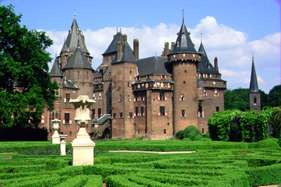 DeHaar Castle