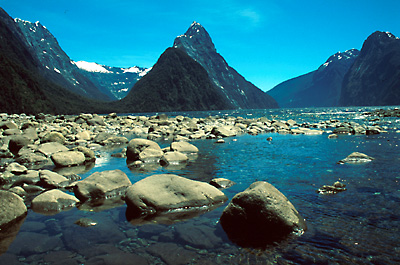 milford_sound